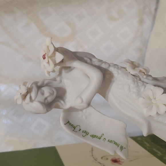 NIB  Angel porcelain "Friend"          by Pavillion Gift Co. #72040 - Picture 2 of 7